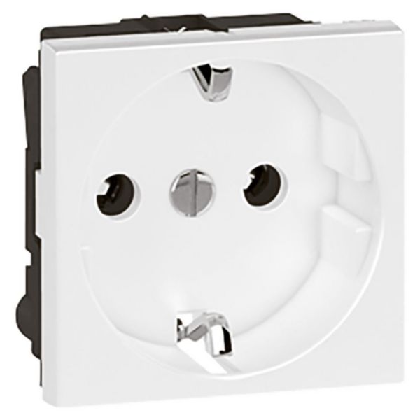 Legrand 572118 Socket Outlet 16A 2P+E 250VAC